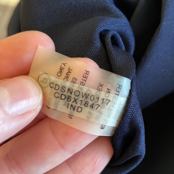 Calvin Klein Sheath Dress Gathered Side Detail Navy Size 2 NWT - Picture 11 of 11